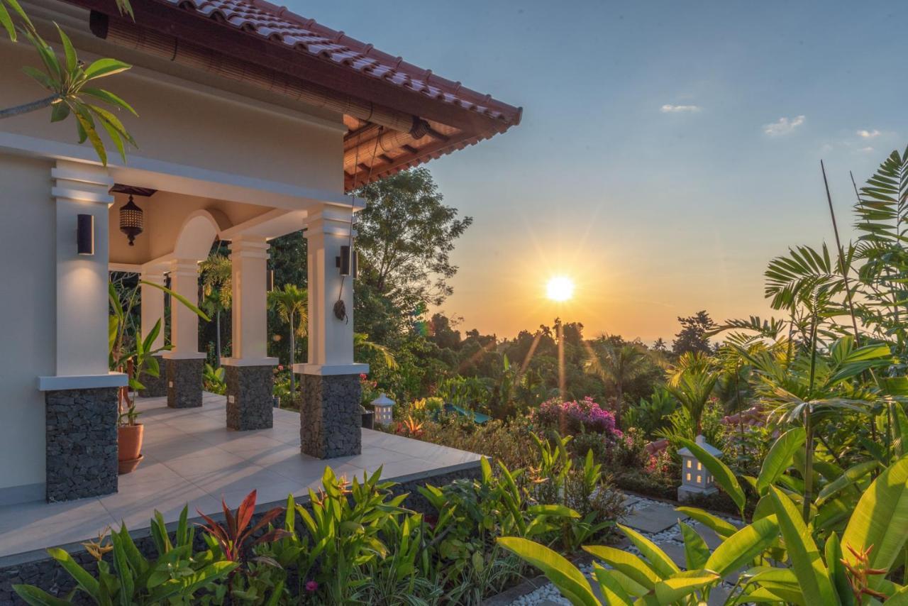 Villa Mata Hari Panji Εξωτερικό φωτογραφία