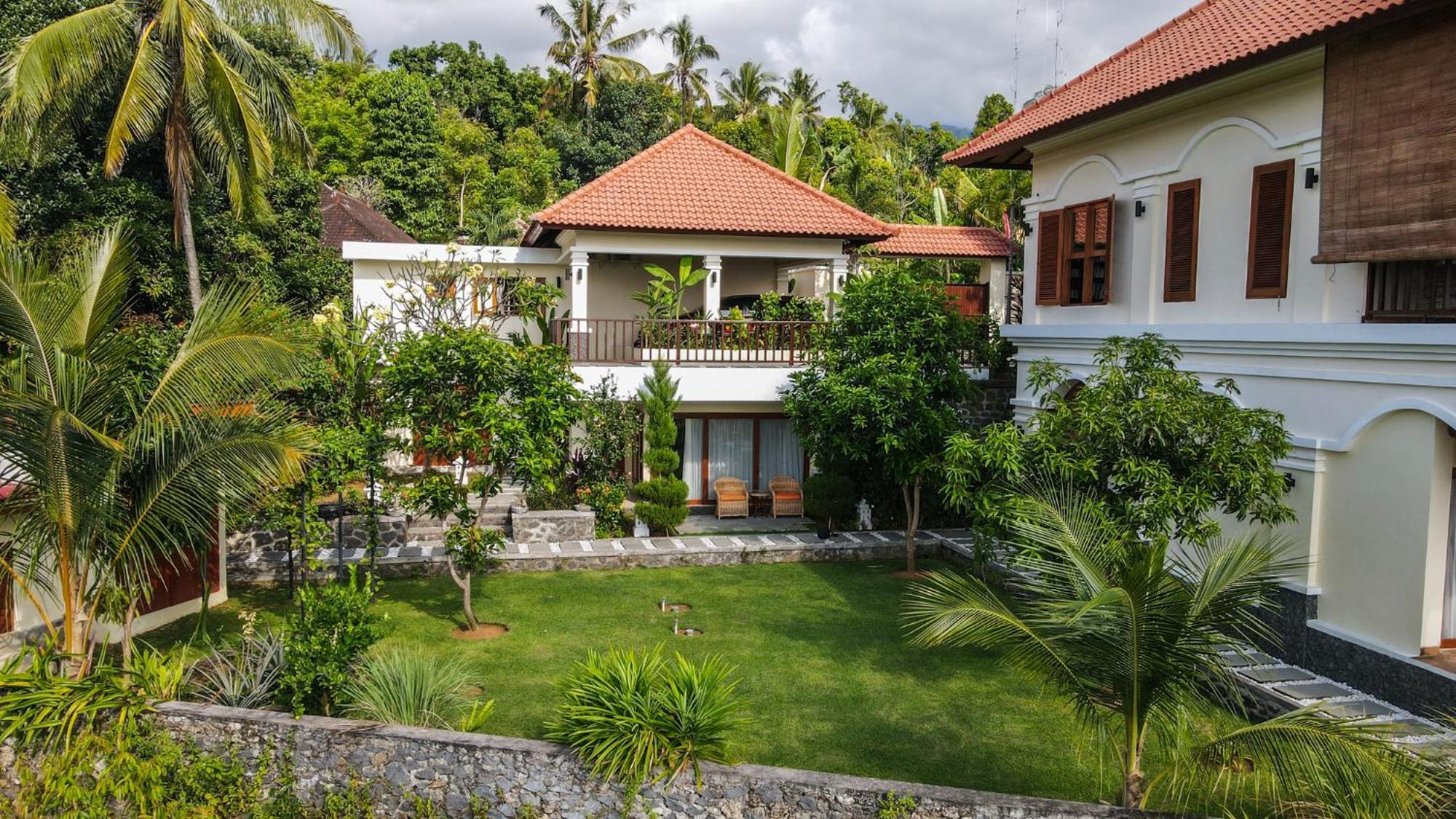 Villa Mata Hari Panji Εξωτερικό φωτογραφία